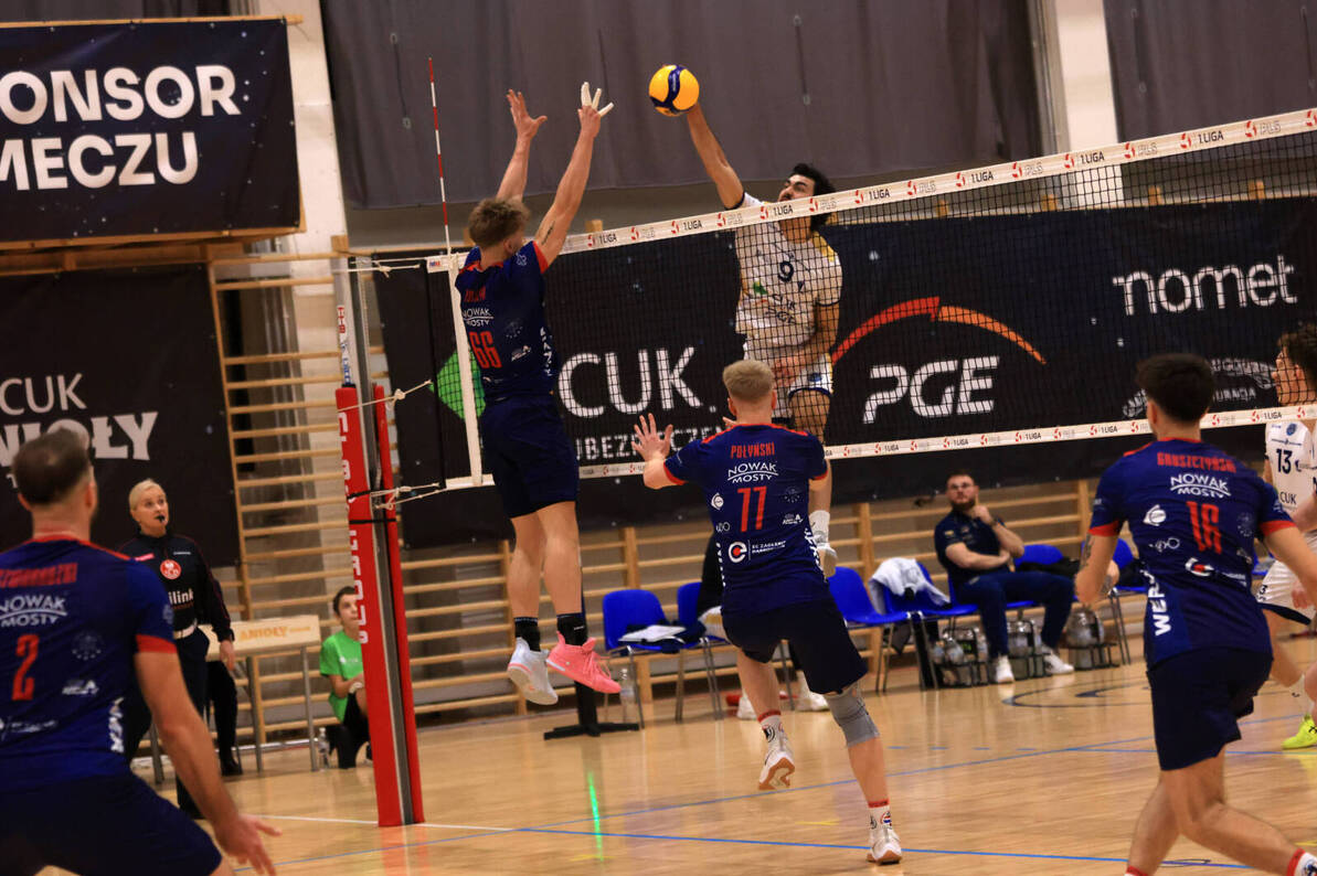 Lider zagra w Nysie, a wicelider w Będzinie