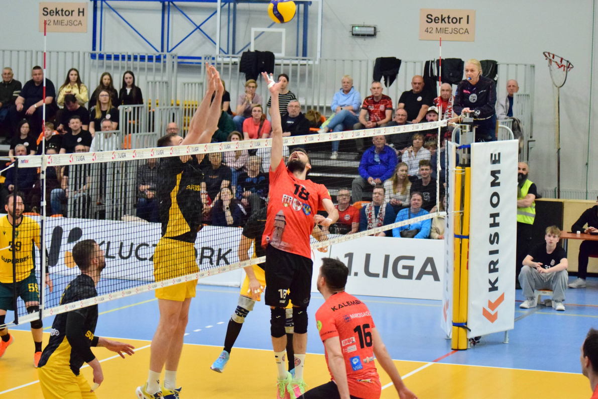 KKS MICKIEWICZ Kluczbork vs GKS Katowice dalej w grze o finał [ZDJĘCIA]