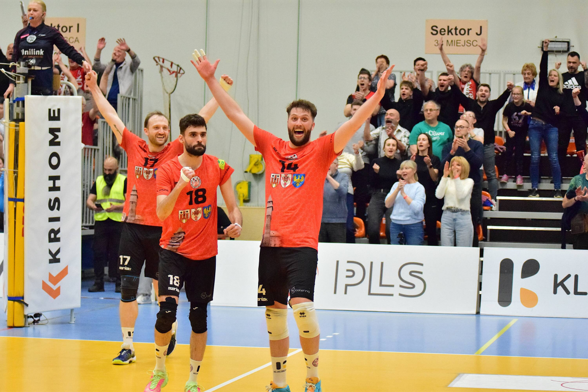 KKS MICKIEWICZ Kluczbork vs GKS Katowice dalej w grze o finał [ZDJĘCIA]