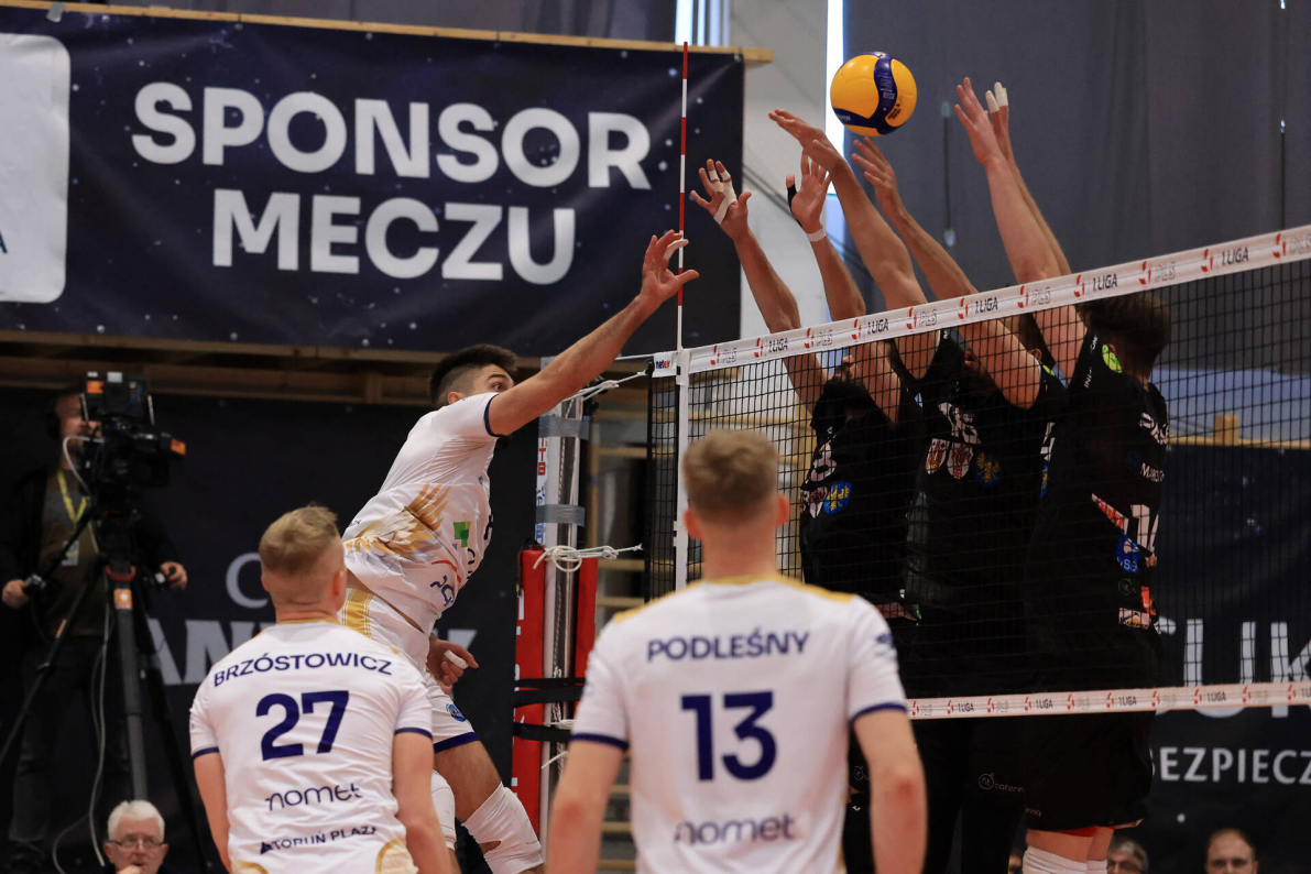 Trzeci decydujący mecz wyłonił brązowych medalistów PLS 1. Ligi. Przed własną publicznością na podium stanęli Torunianie [ZDJĘCIA]