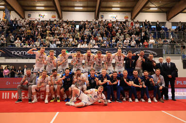 Mecz o brązowy medal PLS 1. Ligi: CUK Anioły Toruń - KKS Mickiewicz Kluczbork 3:1. Torunianie brązowym medalistą!